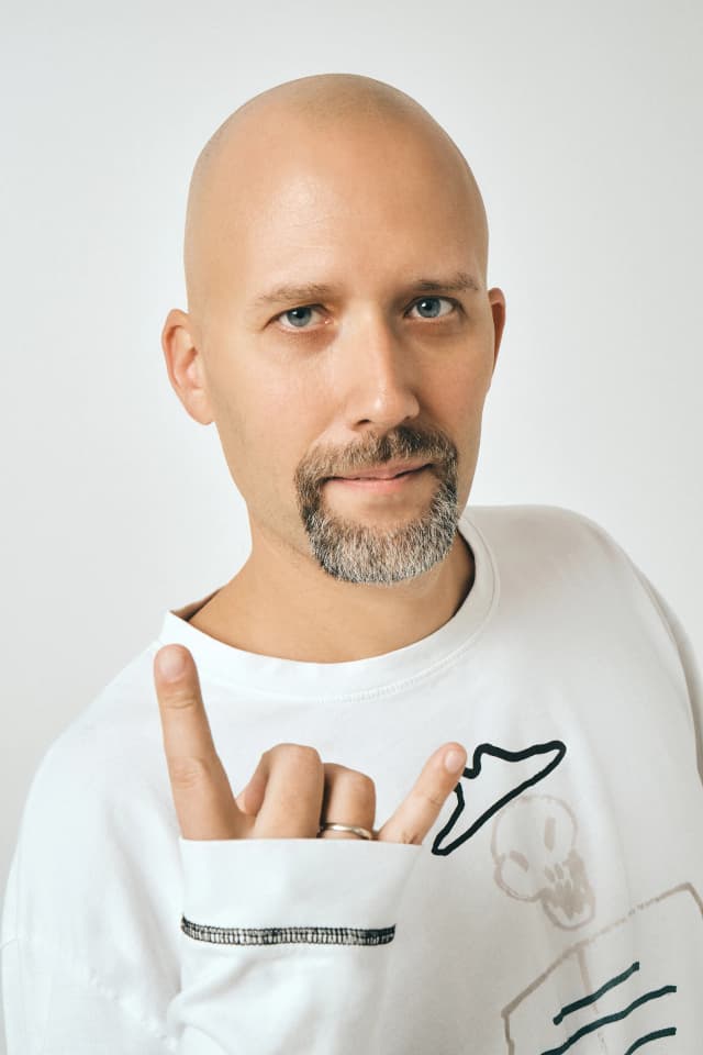 Петр Лебедев