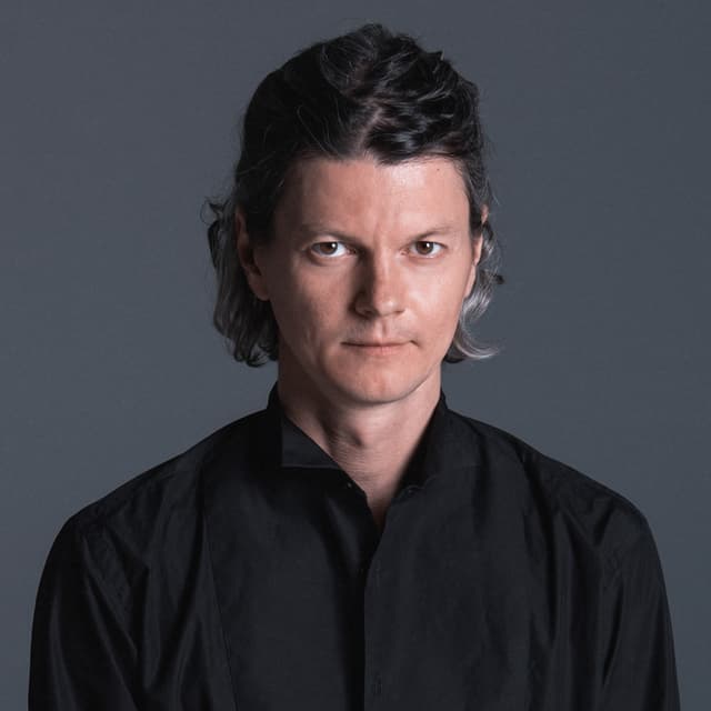 Денис Лапшинов